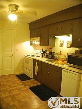 4th image of 1250 Wenlon Dr