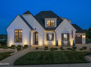 520 Larksong Dr, Farragut, TN 37934