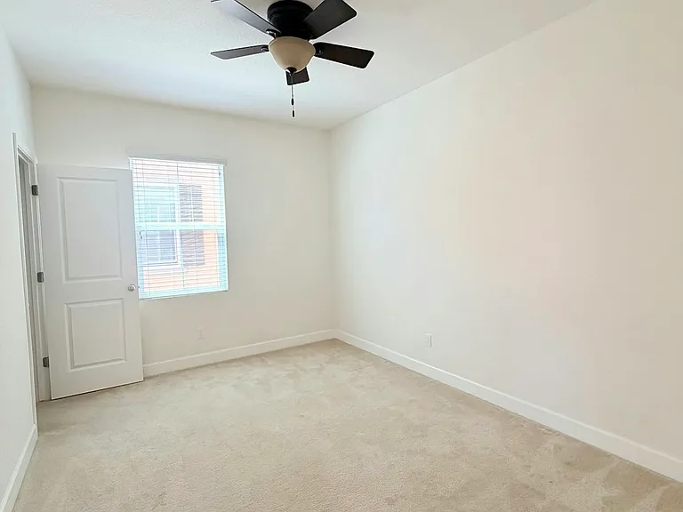 2133 Salice Way — Photo 8