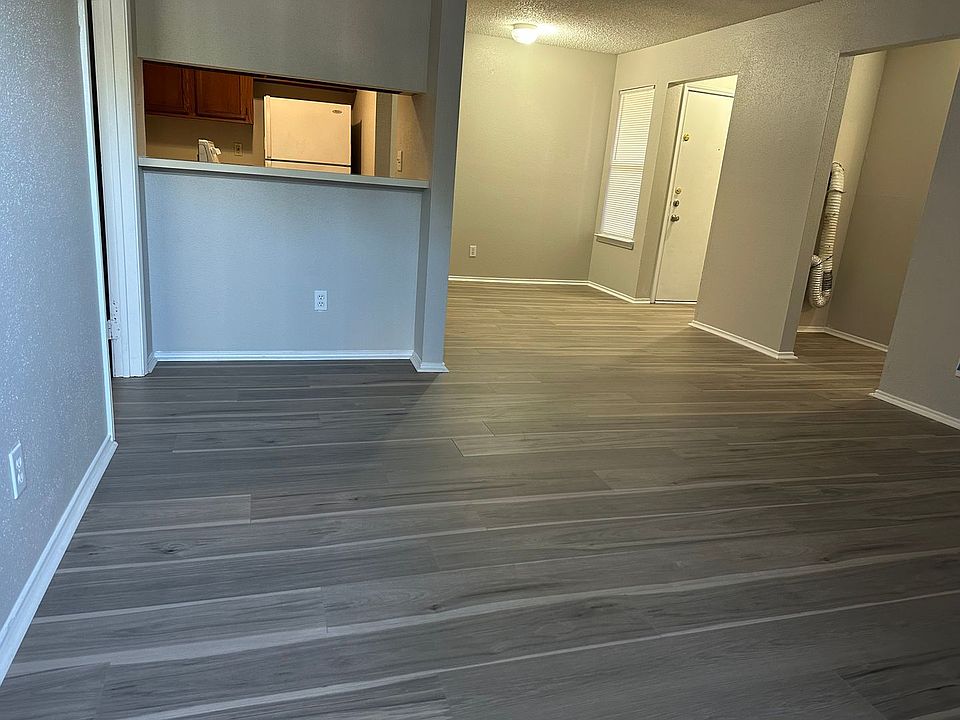 1st image of 330 E Sunshine Dr APT 101
