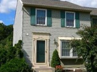 6010 Hydrangea Dr, Alexandria, VA 22310