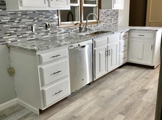 386 Longfellow St NE, Fridley, MN 55432