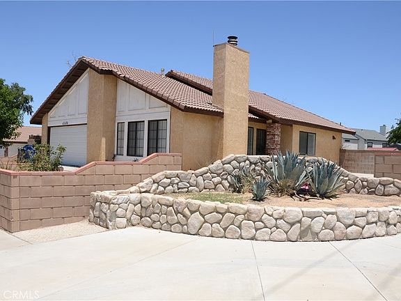 3rd image of 43600 Santa Rosa Cir