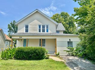 200 S Grandview Ave, Burnside, KY 42519