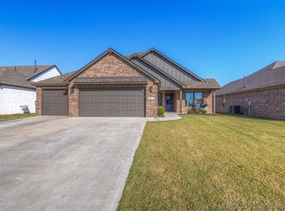 10111 227th Ave, Broken Arrow, OK 74014