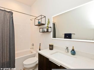 1637 W Grand Ave #616, Chicago, IL 60622