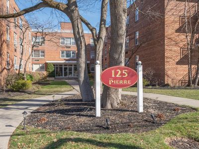 125 Main Street #2D, Port Washington, NY, 11050