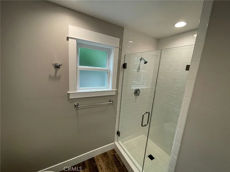 562 E Van Bibber Ave — Photo 27