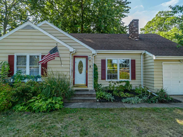 615 S Woodland Ave, Michigan City, IN 46360