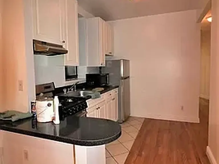 243 W 107th St #4E — Photo 2