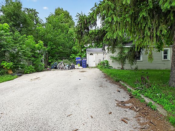 3rd image of 1155 S 7th St
