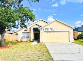 311 Breezeway Dr, Apopka, FL 32712