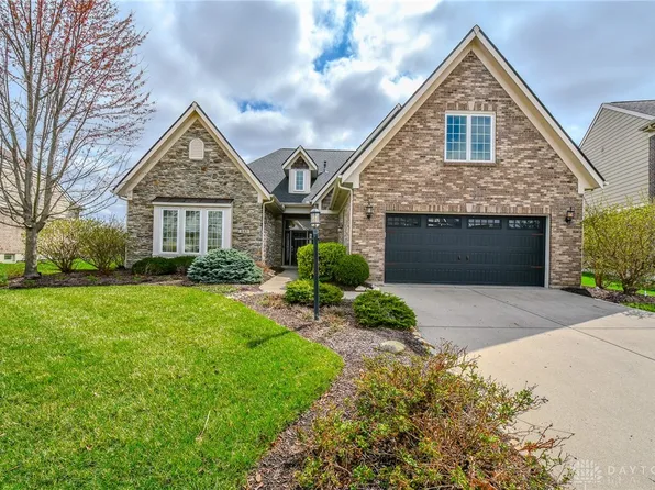 445 Clearsprings Dr, Springboro, OH 45066