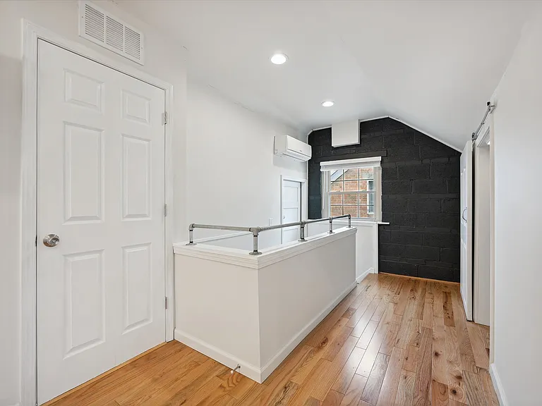 12605 Crossburn Ave — Photo 14