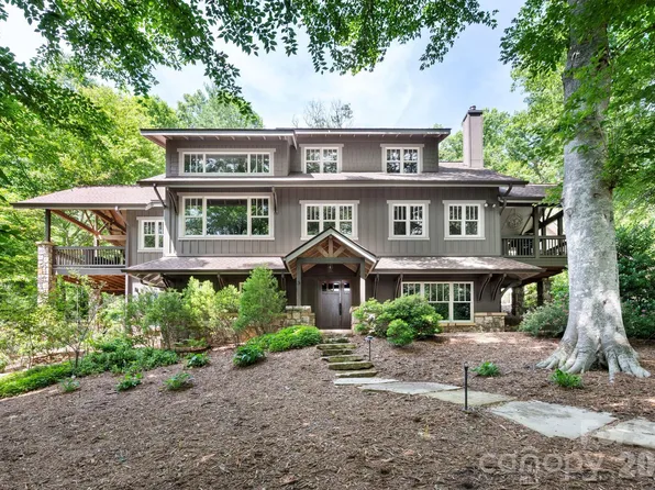 235 Bull Creek Rd, Asheville, NC 28805