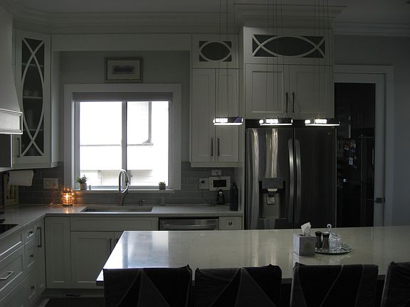 4th image of 5716 172b St