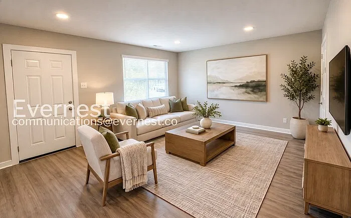 1018 4th Ave W #2