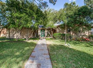 13210 Rolling Hills Ln, Dallas, TX 75240