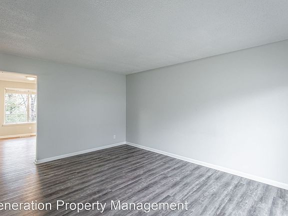 2nd image of 4792 Forest Wood Ln Unit B