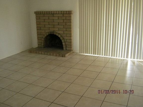 2nd image of 10931 W Calle Del Sol