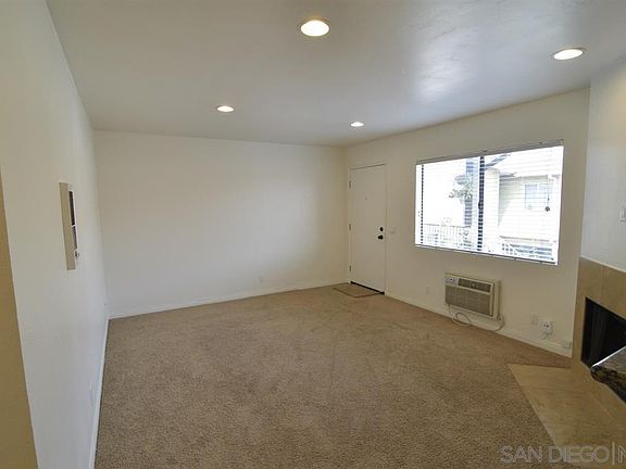 4th image of 3958 Iowa St Unit 6