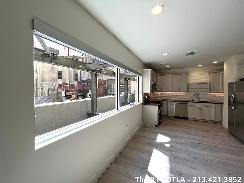 1st image of 601 S Broadway #308