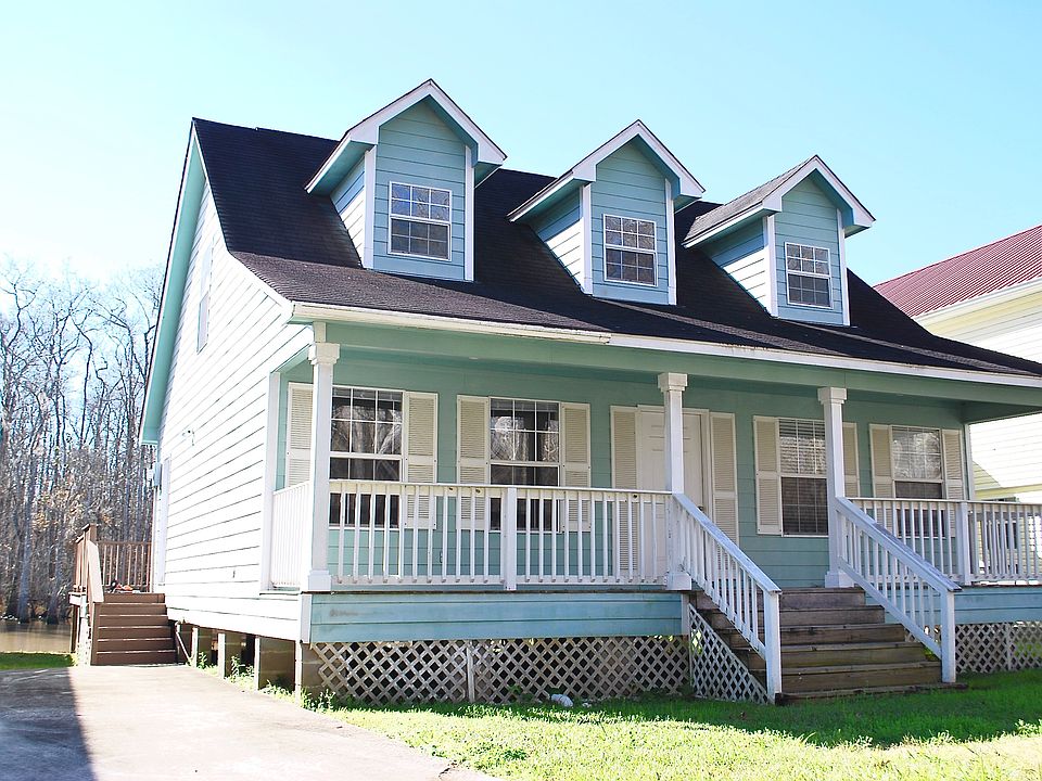 1st image of 22828 Chene Blanc Ln