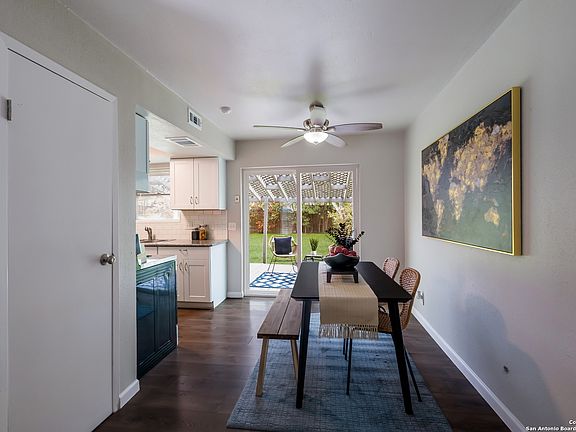 5th image of 13610 LARKBROOK ST