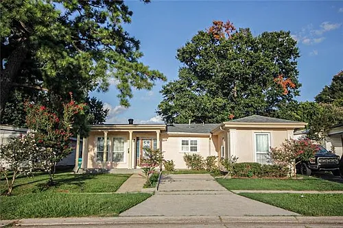 3816 Delaware Ave Photo 1