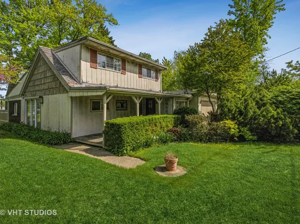37504 N Granada Blvd, Lake Villa, IL 60046