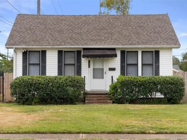 1330 10th St, Lake Charles, LA 70601