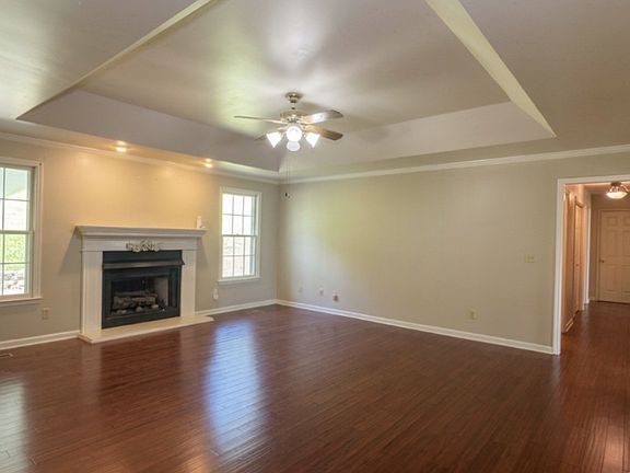 2nd image of 567 Glen Echo Dr