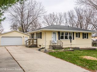 1908 W 5th Ave, Indianola, IA 50125