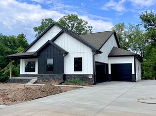 1827 Balsam St, Council Bluffs, IA 51503