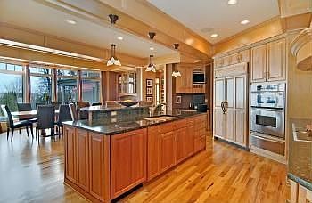 5th image of 40 Clay Cliffe Dr