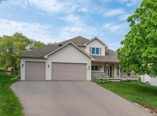 263 Jaspers Cir N, Chaska, MN 55318