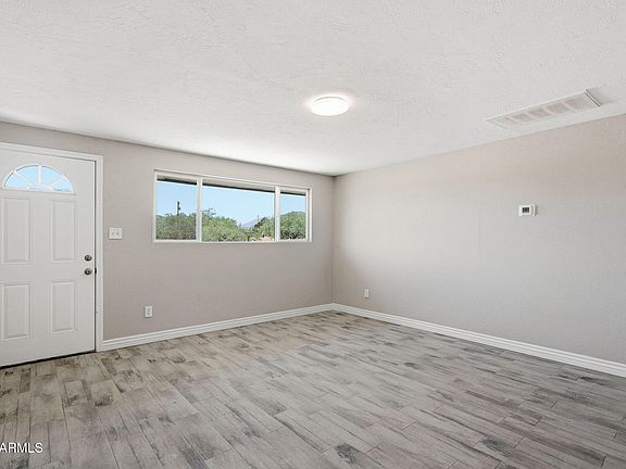 3rd image of 2520 N CALLE QUARTO --