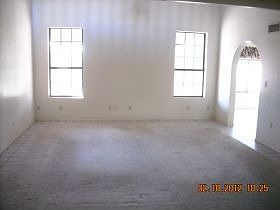 2nd image of 5759 E Ellis St