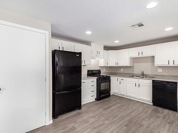 4th image of 4143 N 73rd Ave