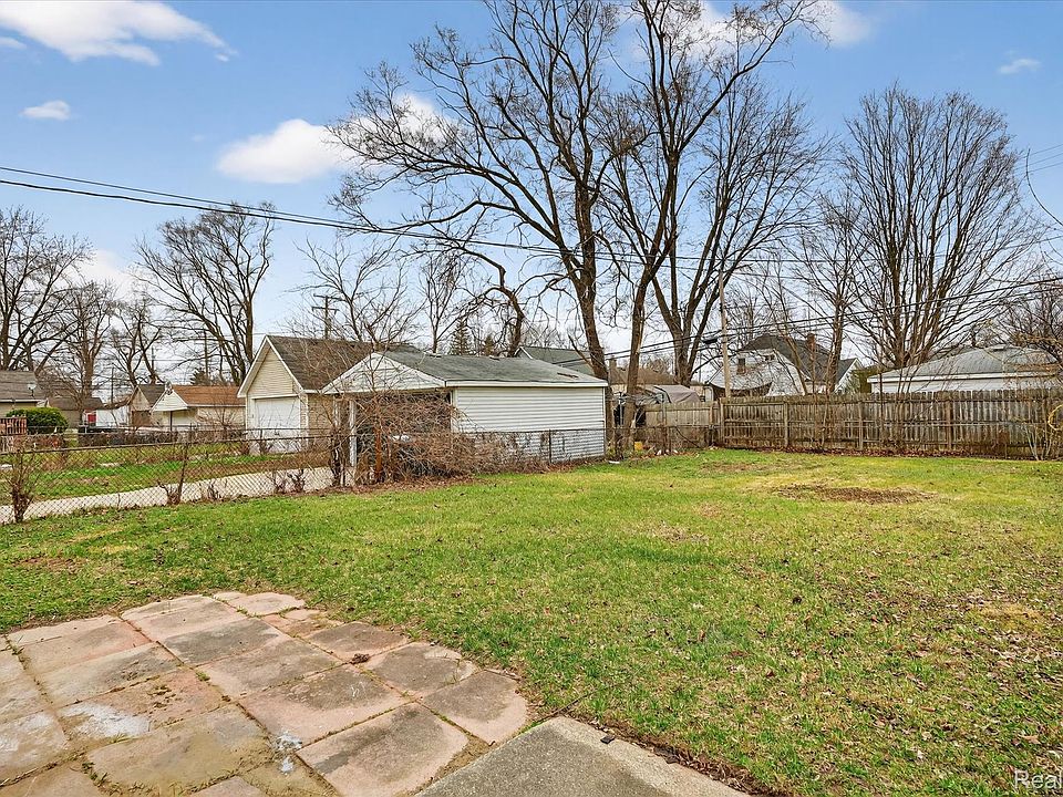 18678 Gaylord, photo 19