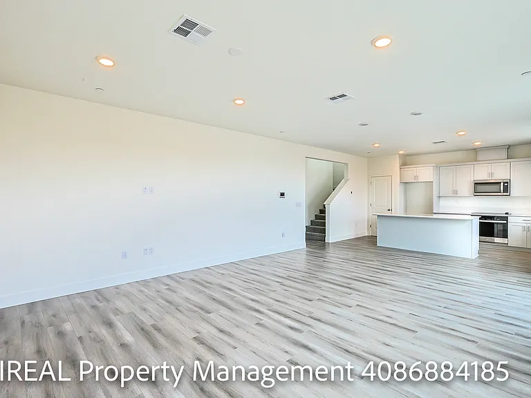 3128 Balance Cir — Photo 5