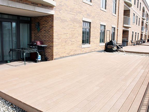 Private Deck 2