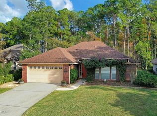 8585 Walden Glen Dr, Jacksonville, FL 32256