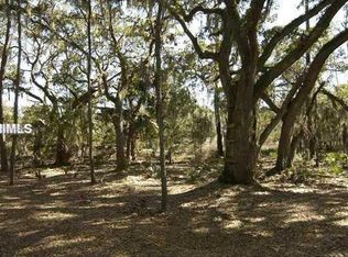 28 Sweet Grass Ln, Bluffton, SC 29910