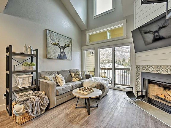 2nd image of 1530 Empire Ave #4-3-0