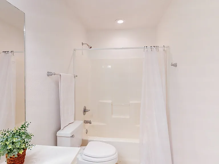 119 Celeste Ct — Photo 20