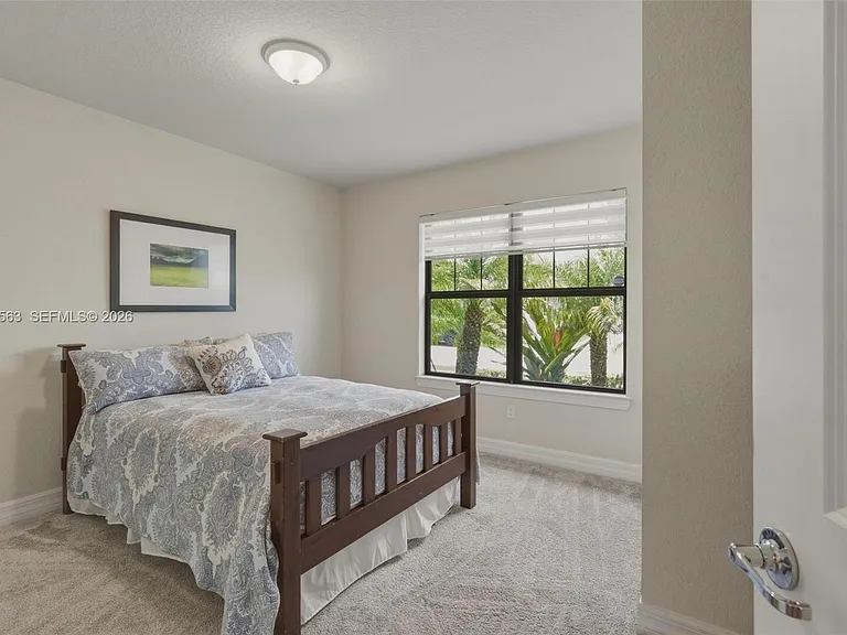 3141 Poinciana St — Photo 24