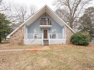 20 N Meadowcliff Cir, Carrollton, GA 30116