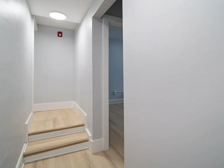 504 Stewart Ave — Photo 212