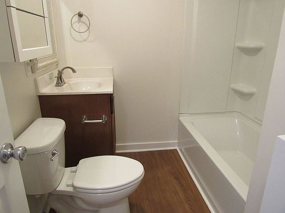 4th image of 115 Marlene Dr #1